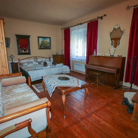 Everlast 4* Štúrovo