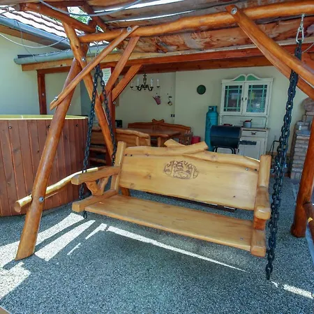 Everlast 4* Štúrovo