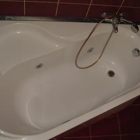 Everlast 4* Štúrovo